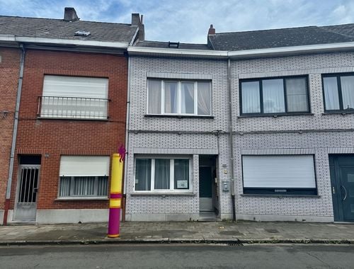                                         Eengezinswoning te koop in Willebroek, € 175.000
