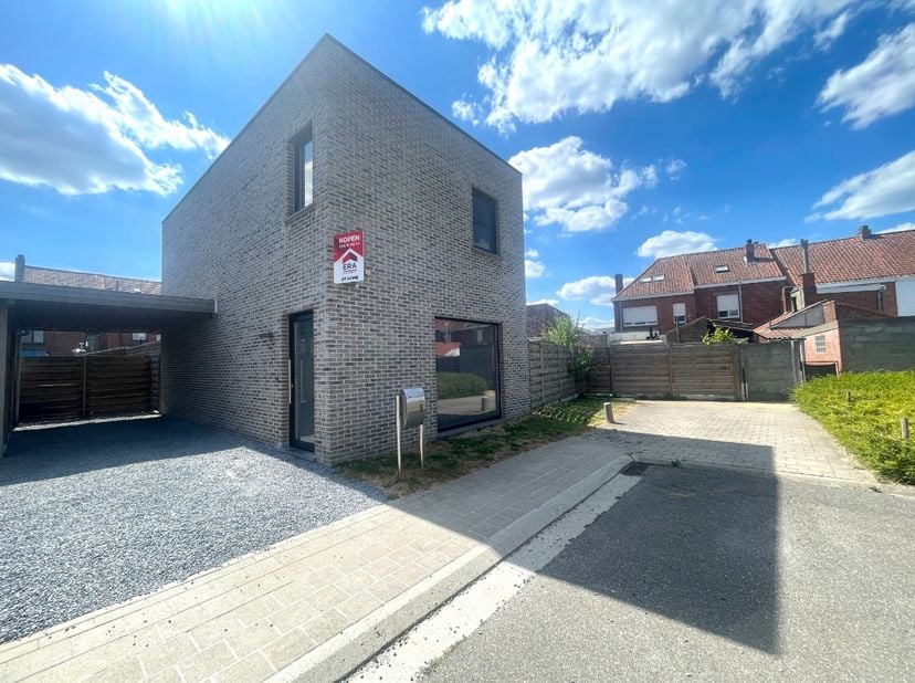 Huis te koop in Stroomkemolen 8x,
                    8940 Geluwe