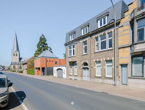                                         Maison à vendre à Vrasene, € 595.000

