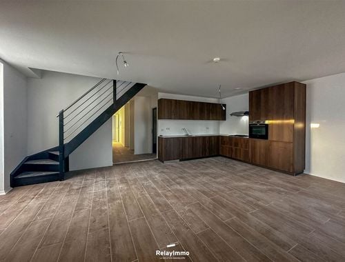                                         Appartement te huur in Tournai, € 900
