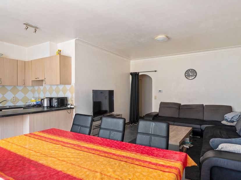 Appartement te koop in Jozef Mulsstraat 14 bus 2,
                    2170 Merksem