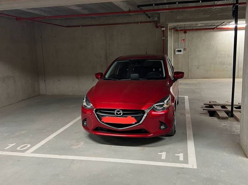 Deze ondergrondse autostaanplaats staat te huur in Boom is gelegen in de Marcella Van Den Brilplein in Boom. <br />
<br />
Ben je op zoek naar een vei