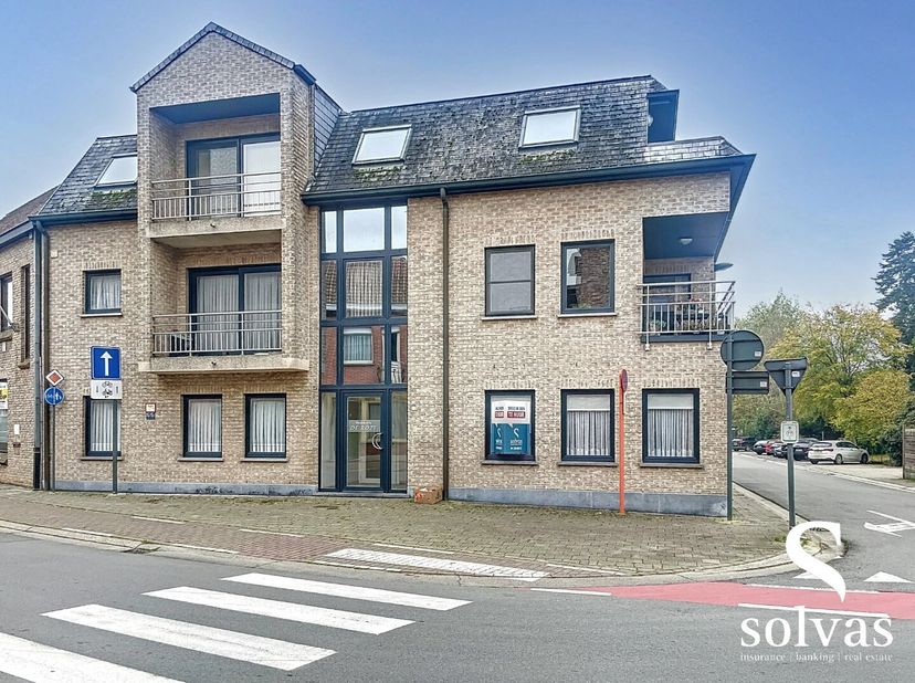 Appartement à louer
                    à 9910 Ursel
