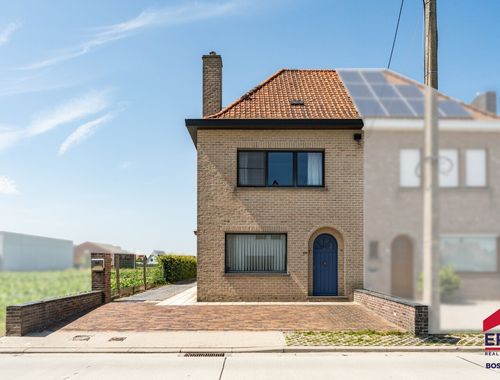                                         Eengezinswoning te koop in Deerlijk, € 295.000
