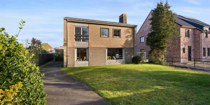Huis te koop in Koning Albert I laan 179, 8200 Sint-Michiels