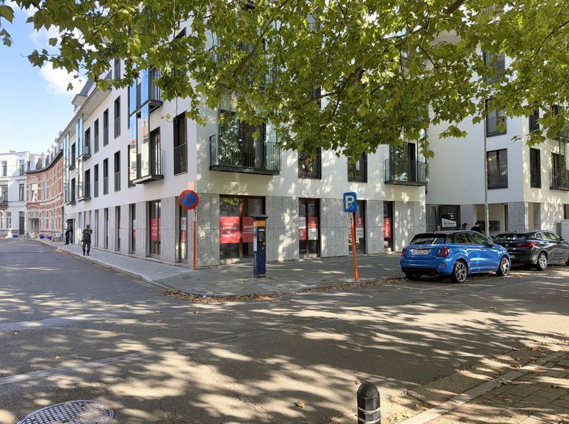 Bien professionnel à louer à Coupure 162,
                    9000 Gent