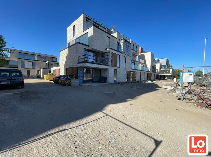 Appartement à louer
                    à 9080 Lochristi