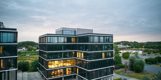 Bien professionnel à louer à Poortakkerstraat 93, 9051 Sint-Denijs-Westrem