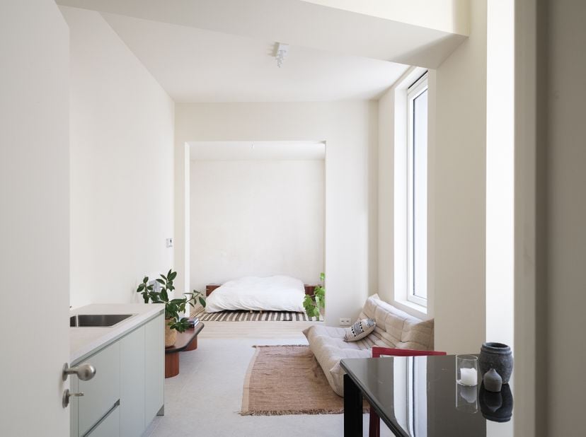 Kwaliteitsvol gerenoveerd appartement nabij de Coupure en het Sint-Elisabeth Begijnhof<br />
<br />
Op een toplocatie achter de Coupure en op minder d