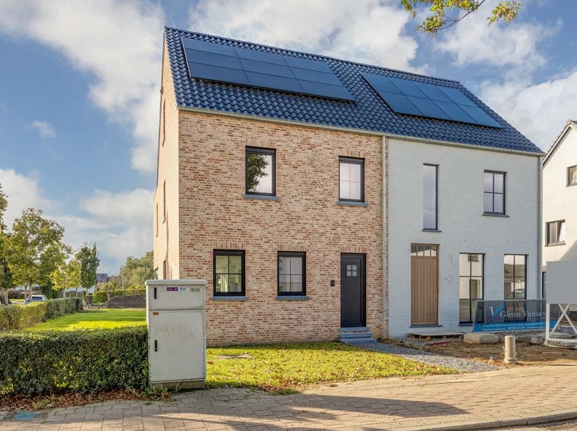 Huis te koop in Boudewijnlaan 4B,
                    2270 Herenthout