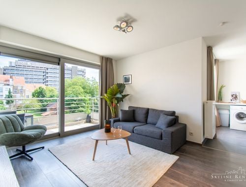                                         Appartement à vendre à Etterbeek, € 435.000
