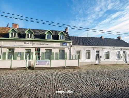                                         Bouwgrond te koop in Kruishoutem, € 925.000
