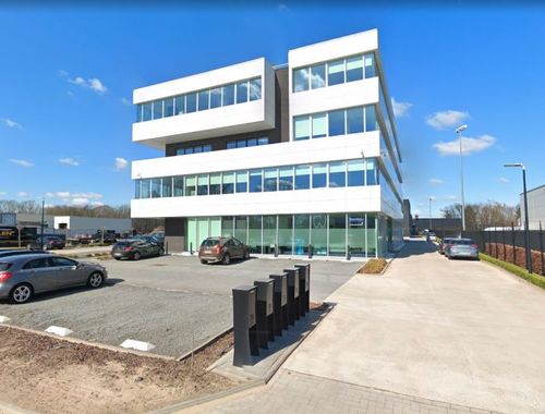                                         Bureaux à louer à Rotselaar, € 3.374,96
