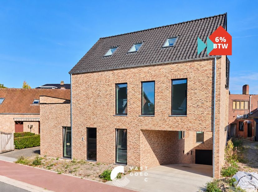Project in Baan naar Bree 6,
                    3990 Peer