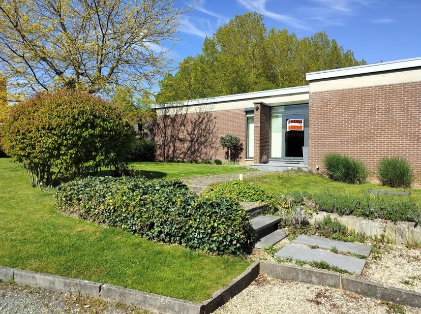 Maison à vendre
                    à 3730 Hoeselt