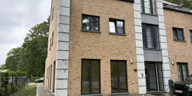 Appartement te huur in Genkersteenweg 392 bus 1, 3500 Hasselt