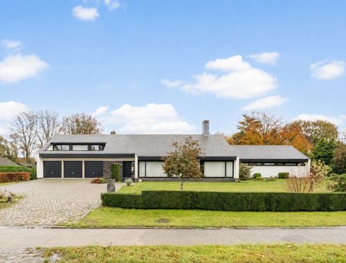                                         Villa te koop in Assenede, € 895.000
