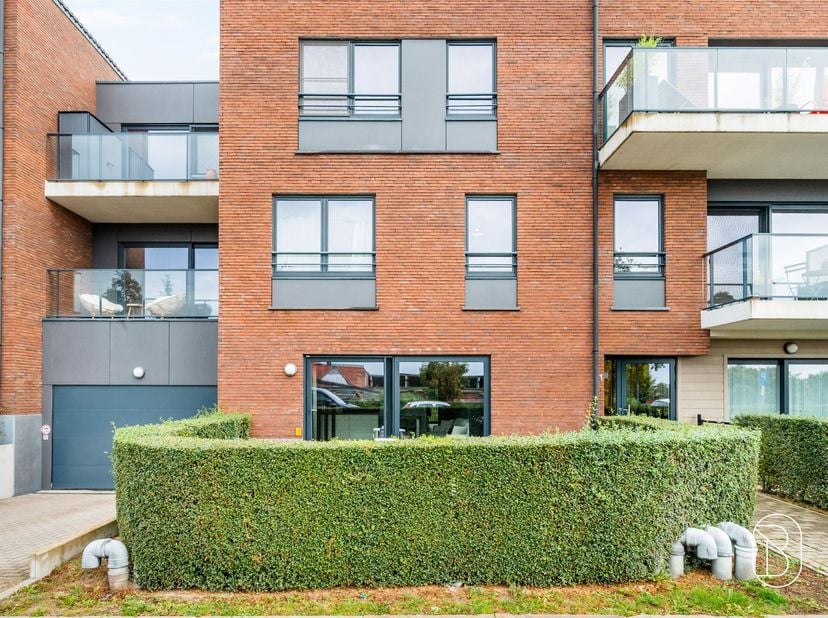 Appartement te koop in Rue Ernest Cracco 1 bus 1,
                    7700 Moeskroen