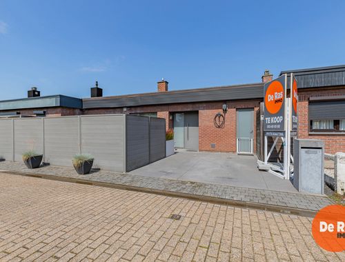                                         Bungalow te koop in Wichelen, € 339.000
