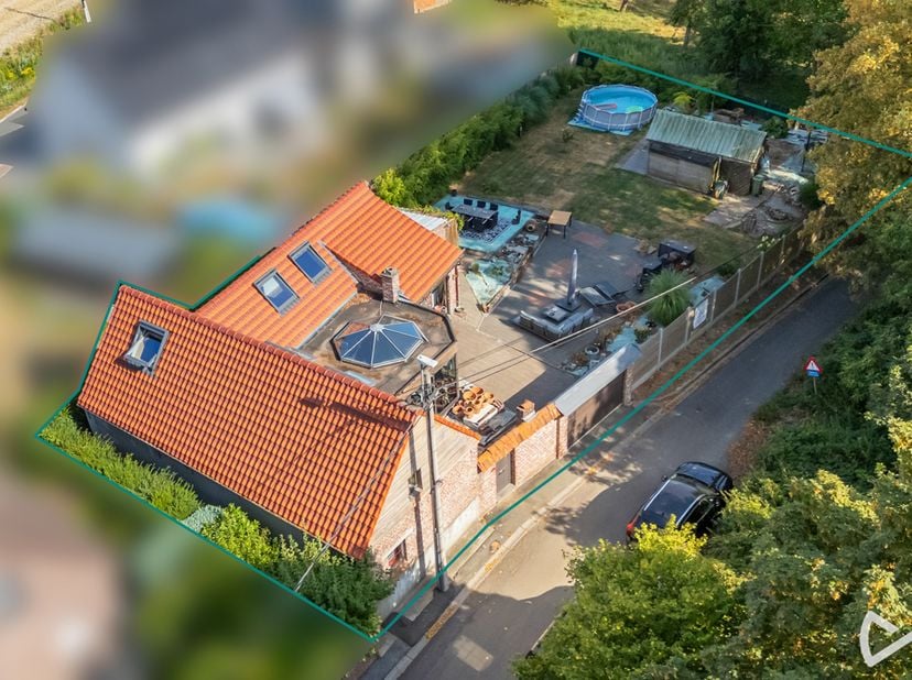 Huis te koop in Kloosterbosstraat 4,
                    9620 Sint-Maria-Oudenhove
