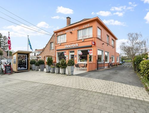                                         Maison à vendre à Rollegem, € 575.000
