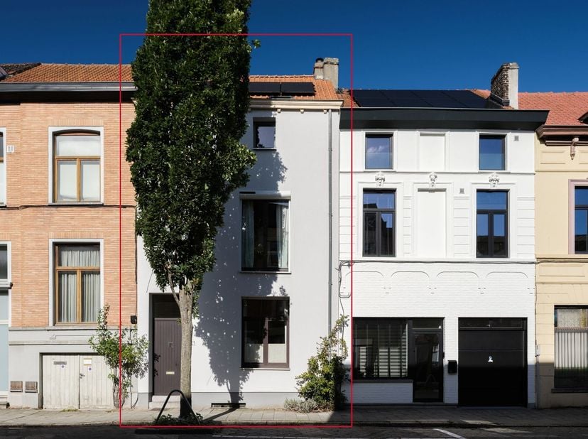 Huis te koop in Frederik Burvenichstraat 41,
                    9050 Gentbrugge