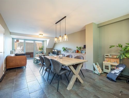                                         Appartement à louer à Hamme, € 1.100
