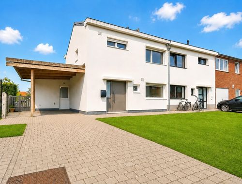                                         Woning te koop in Torhout, € 329.000
