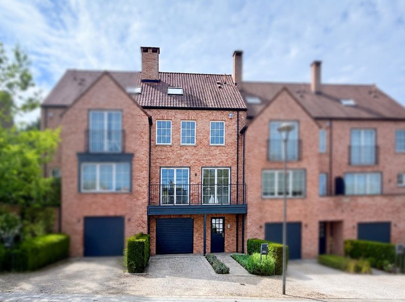 Huis te huur in ,
                    1310 La Hulpe
