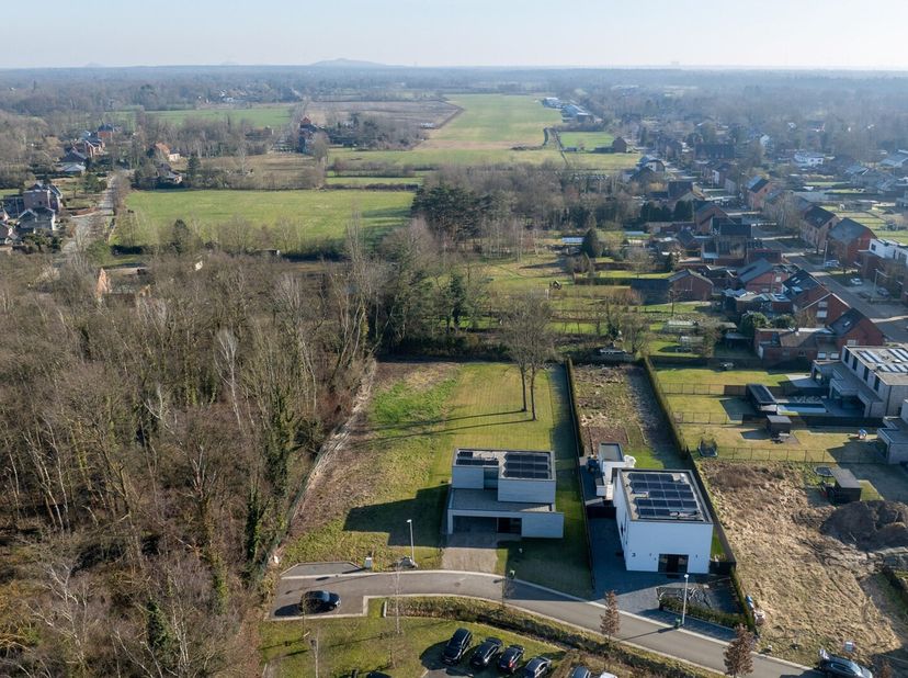 Goed gelegen bouwgrond in Hasselt met een oppervlakte van 1313m².<br />
Geschikt voor het oprichten van een open bebouwing voor ééngezinswoning met ma