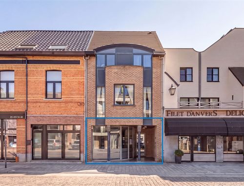                                         Commercieel Gebouw te koop in Edegem, € 199.000
