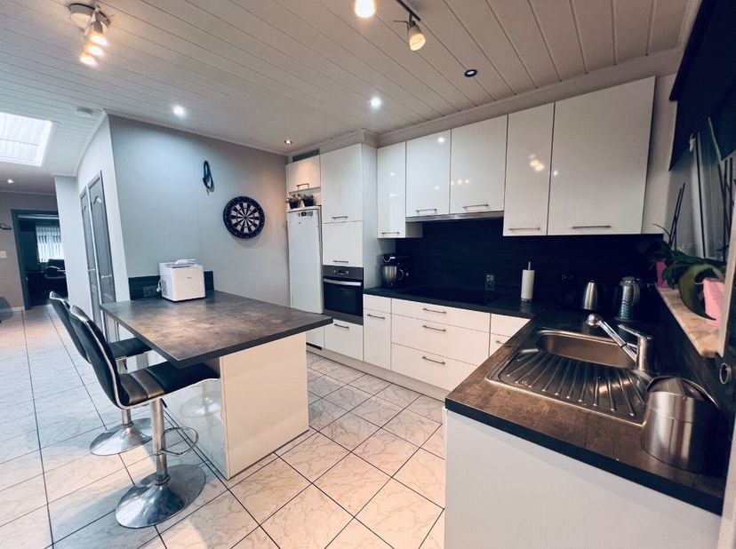 OPEN HUIZEN DAG  Donderdag 16 juli   Donderdag 16 juli Van 16.30 u tot 18.30 u Deze prijs is een vanafprijs. Bieden kan vanaf dit bedrag. Elk bod word