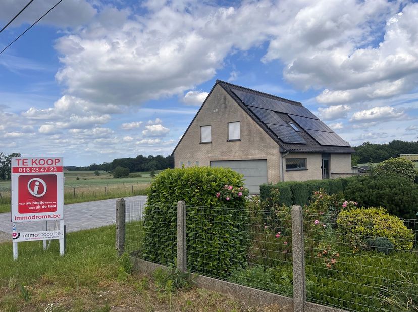 Maison à vendre
                    à 3211 Binkom