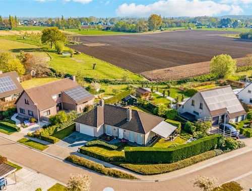                                         Bungalow te koop in Wetteren, € 399.000
