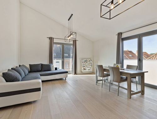                                        Appartement à vendre à Roeselare, € 199.000
