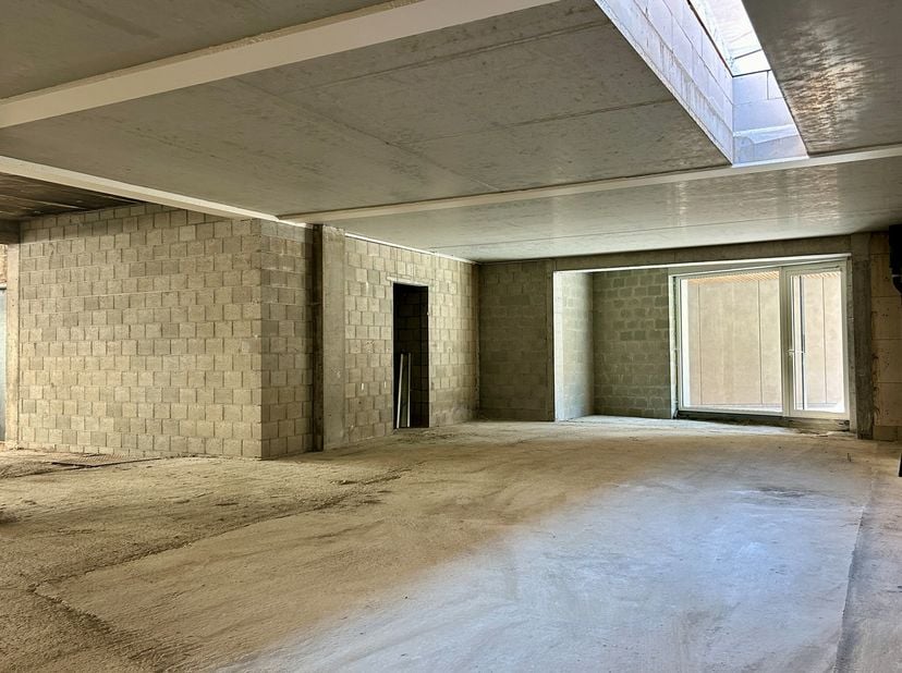 Bien professionnel à vendre
                    à 2600 Berchem
