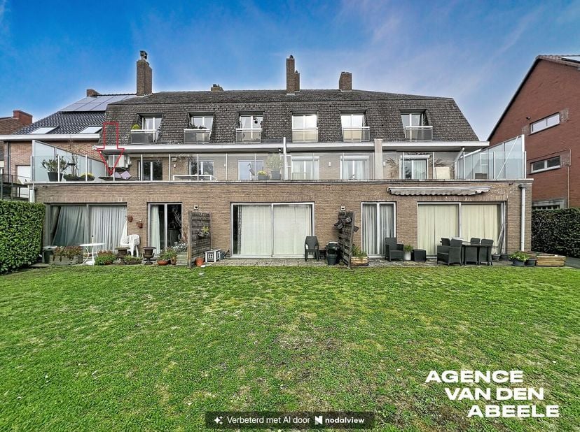Appartement te koop in Leiselestraat  44 bus 2,
                    8200 Brugge