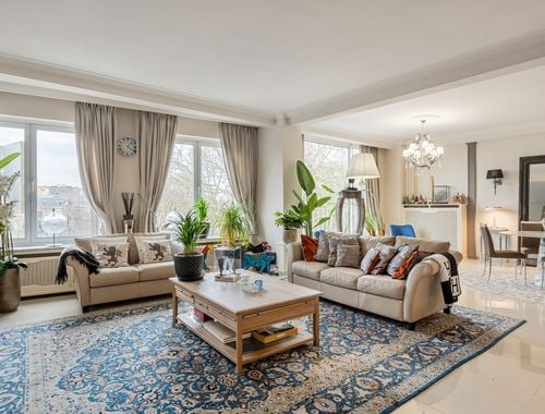                                         Appartement te koop in Berchem, € 650.000

