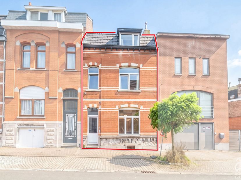 Huis te koop in Rue Albert Asou 9,
                    7500 Tournai