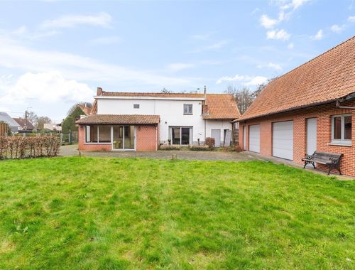                                         Woning te koop in Stekene, € 395.000
