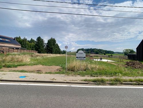                                         Terrain à bâtir à vendre à Binkom, € 159.000
