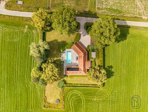                                         Buitenverblijf te koop in Kruishoutem, € 1.185.000
