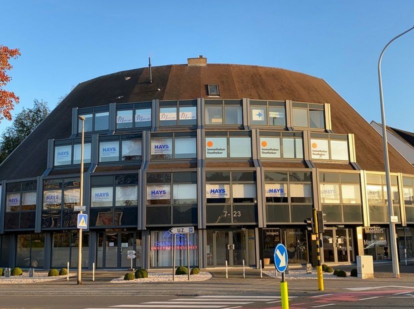 Bedrijfsvastgoed te huur in Oudenaardsesteenweg 19 bus T,
                    9000 Gent