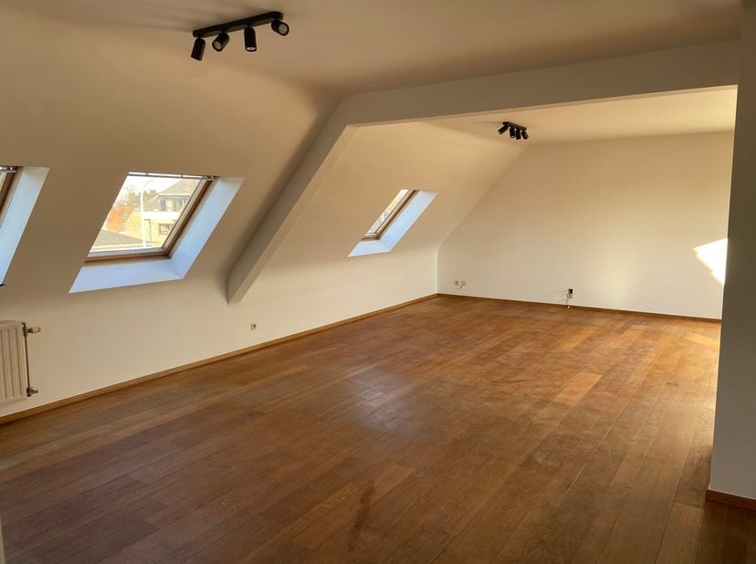 Appartement te huur in Boudewijnlaan 135 bus 10,
                    9300 Aalst