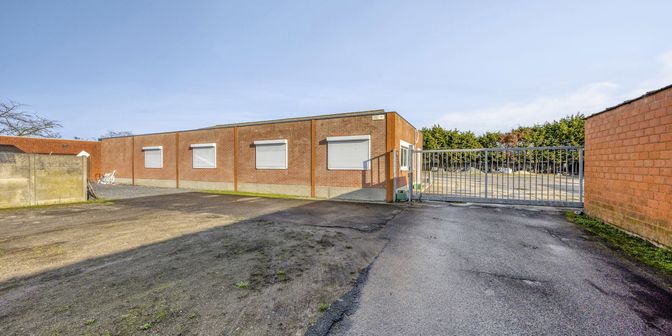 Bien professionnel à vendre à Antwerpsebaan 220, 2040 Berendrecht