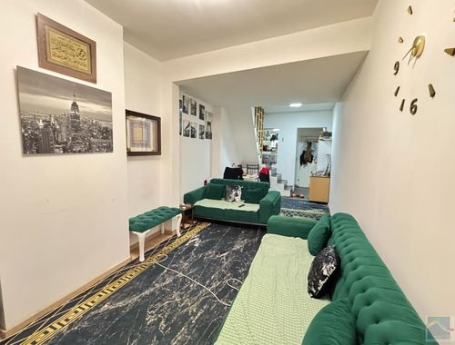                                         Woning te koop in Binche, € 105.000
