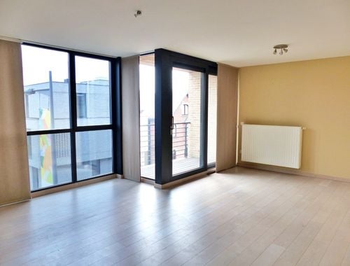                                         Appartement te huur in Herk-de-Stad, € 985
