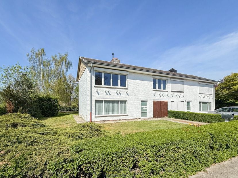 Maison à vendre
                    à 9900 Eeklo