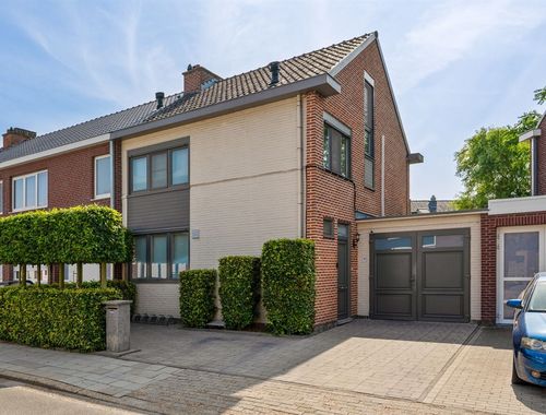                                         Eengezinswoning te koop in Turnhout, € 359.000
