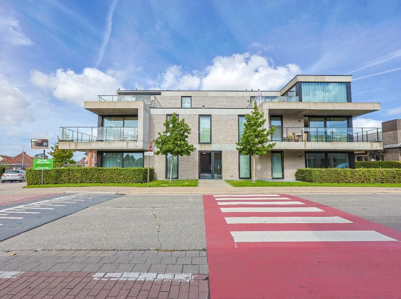 Appartement te koop in Gentsestraat 1 bus 004,
                    8890 Moorslede
